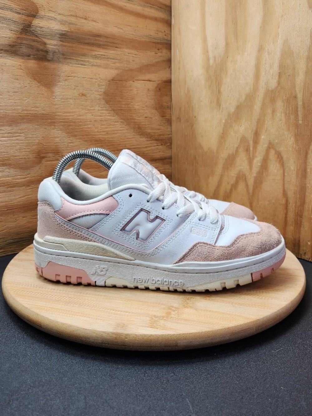 New Balance Women's White and Light Pink Sneakers